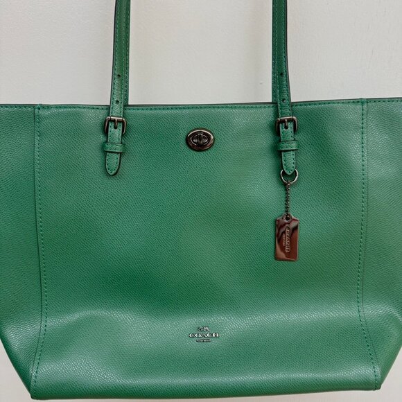 NWOT Coach Green Crossgrain Leather Turnlock Tote Bag - Picture 3 of 7